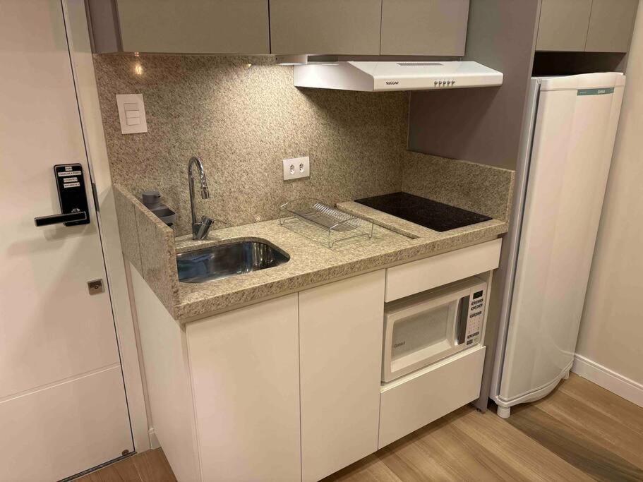 Studio Moderno Ap 52 Soho Life Curitiba Luaran gambar